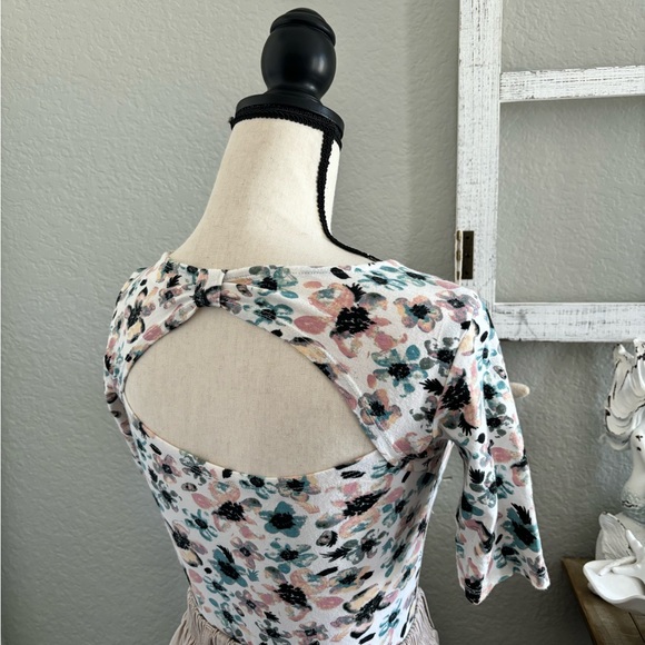 Preloved Top - Picture 2 of 3